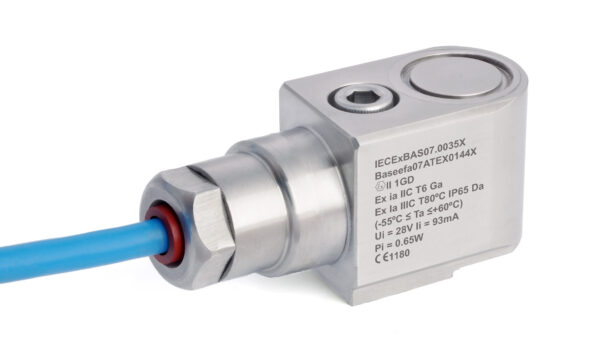 HS-100IS – Side Exit – Integral PUR Cable Intrinsically Safe Accelerometer
