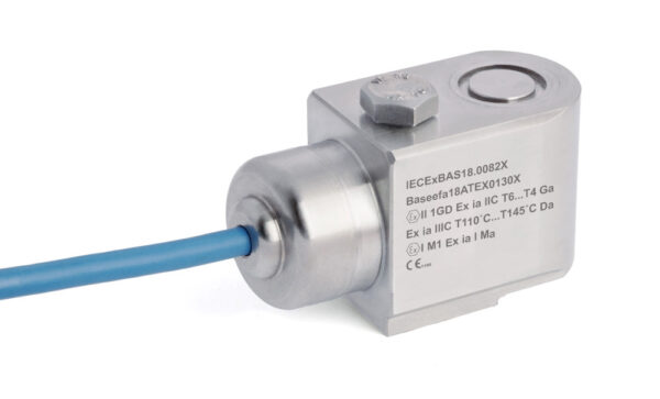 HS-150IS – Side Exit – Integral FR Cable Intrinsically Safe Accelerometer
