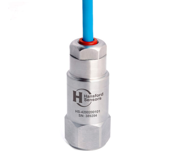 HS-420 – Top Exit – Integral PUR Cable 4-20mA Output Accelerometer