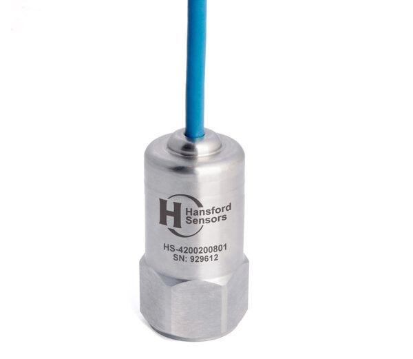HS-420 – Top Exit – Integral FR Cable 4-20mA Output Accelerometer